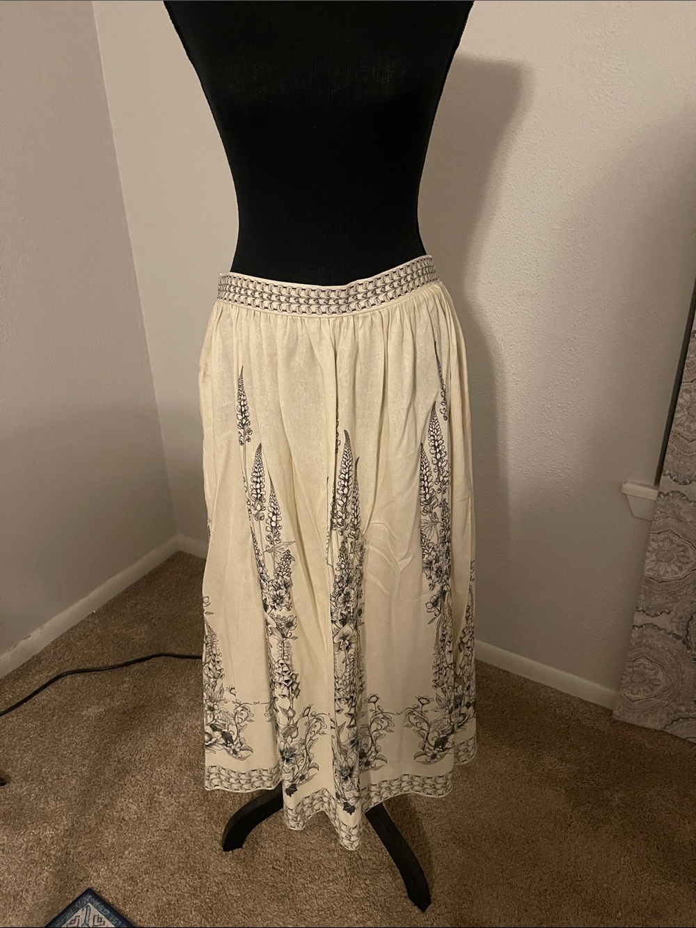 Max Studio Cream Maxi Skirt with Black Botanical Border